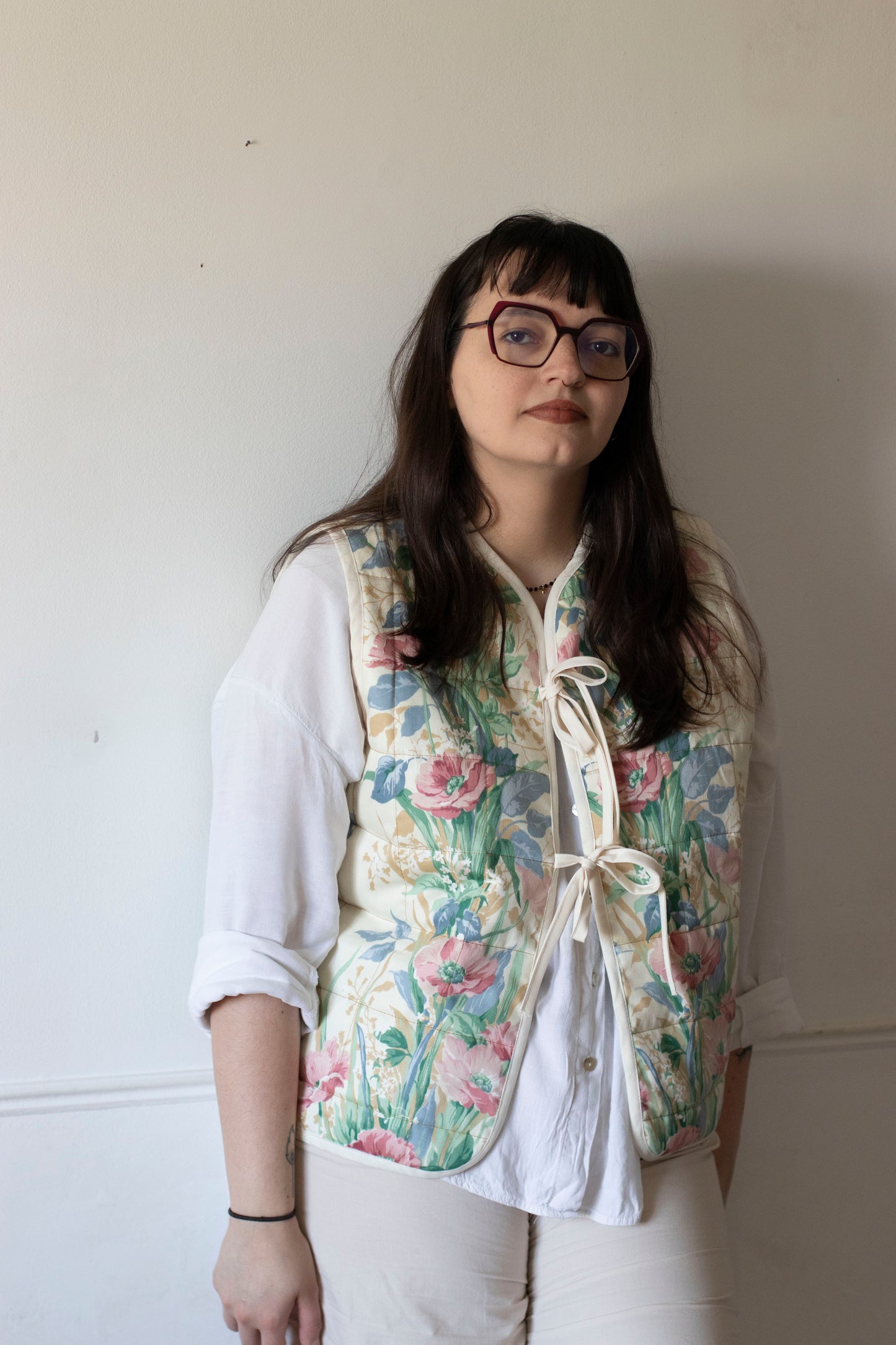 "nan's curtains" vest šµš¼