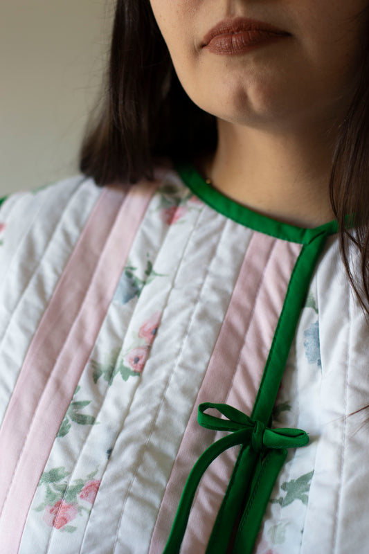 "flower patch" vest ๐ท