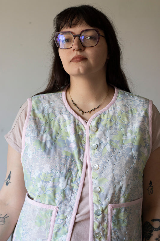 "garden pond" vest 🐟